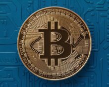 Spot Bitcoin ETF Inflows Skyrocket 90%, Closing In On Satoshi Nakamoto’s BTC Holdings